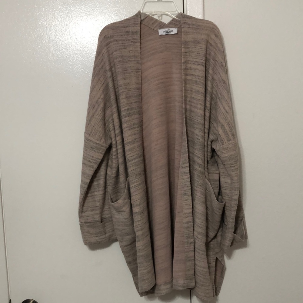 CJLA Beige/Gray Cardigan